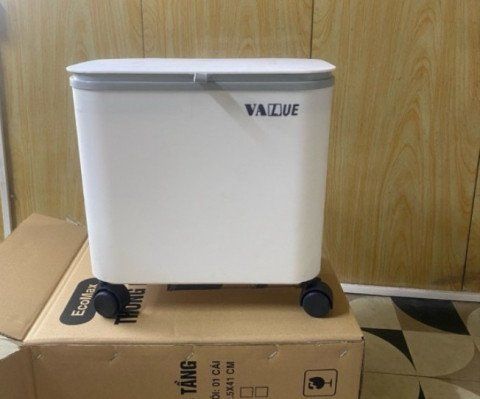 THÙNG RÁC VALUE CÓ BÁNH XE CAO CẤP